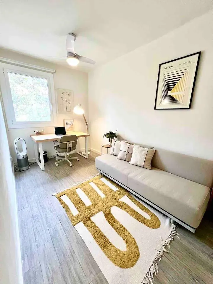 Barceloneta Artist Beach Loft 0*, Barcelona Spain